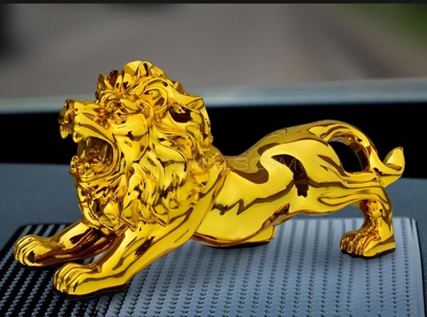 Golden Lion Car Dashboard Decoration Modern Abstract Style Resin Panther Statue